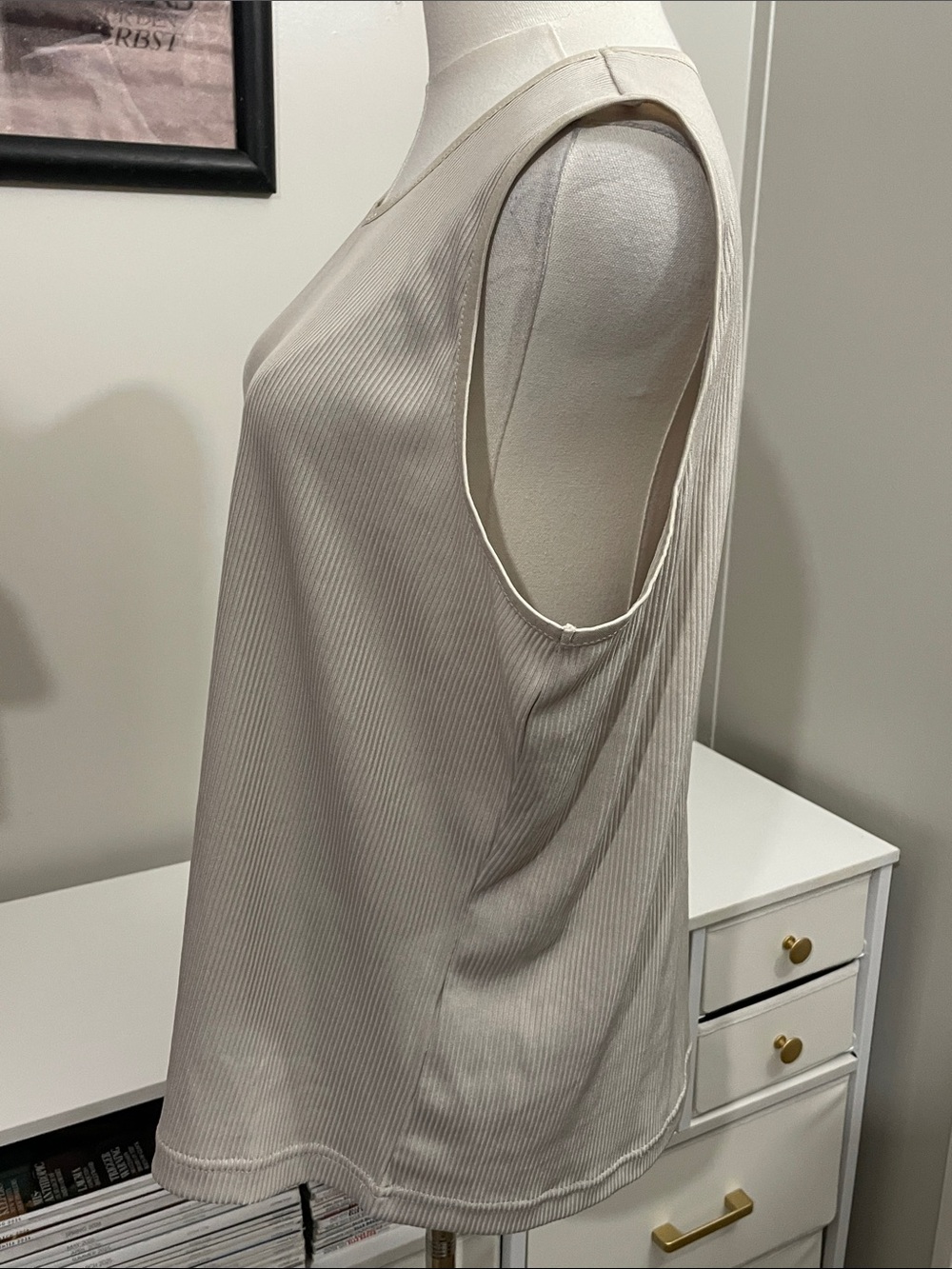 Alia Beige Ribbed Tank (L) - Picture 2 of 7